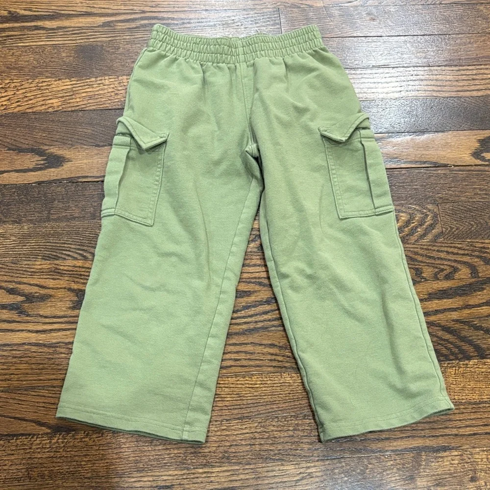 Carter’s Olive Green French terry Cargo Pants size 6/6X
